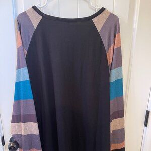 Long Sleeve Colorblock Sleeve tee